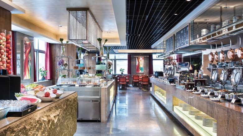 <b>Crowne Plaza Beijing Chaoyang U Town Restaurant</b>. Images powered by <a href="https://www.leonardoworldwide.com/" title="Leonardo Worldwide" target="_blank">Leonardo</a>.