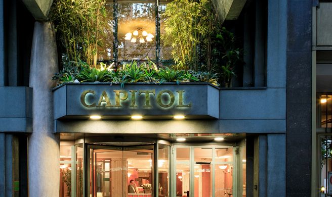 Hotel Capitol Exterior