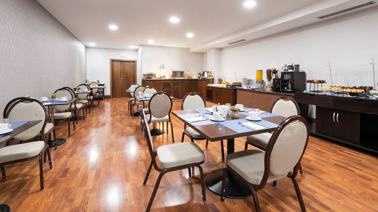 Exe Agora Caceres Restaurant
