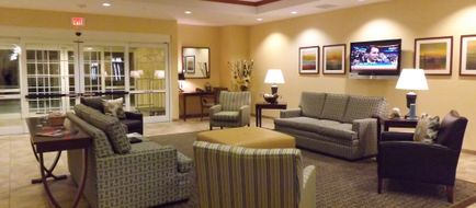 Candlewood Suites Fredericksburg Lobby