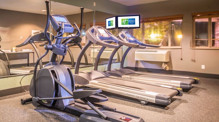 Holiday Inn Express & Suites Gunnison Health Club