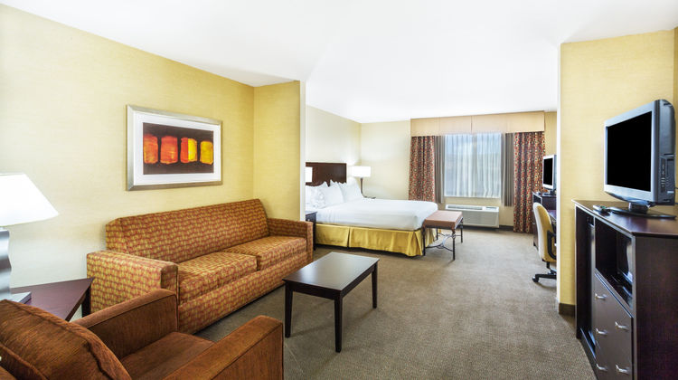 Holiday Inn Express Nogales Suite