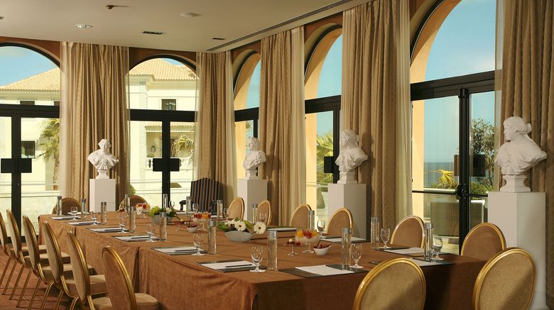 <b>Grande Real Villa Italia Hotel & Spa Meeting</b>. Images powered by <a href="https://www.leonardoworldwide.com/" title="Leonardo Worldwide" target="_blank">Leonardo</a>.