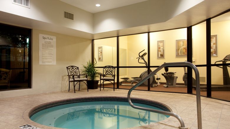 <b>Holiday Inn Express Pool</b>. Images powered by <a href="https://www.leonardoworldwide.com/" title="Leonardo Worldwide" target="_blank">Leonardo</a>.