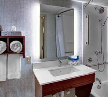 Holiday Inn Express Room