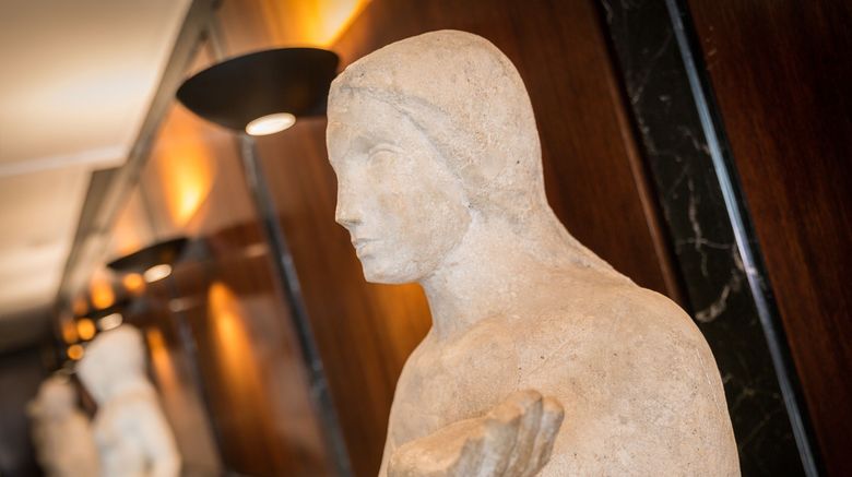 <b>Derby Hotel Lobby</b>. Images powered by <a href="https://www.leonardoworldwide.com/" title="Leonardo Worldwide" target="_blank">Leonardo</a>.