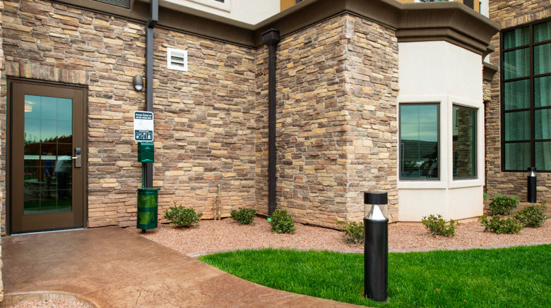 <b>Staybridge Suites St George Lobby</b>. Images powered by <a href="https://www.leonardoworldwide.com/" title="Leonardo Worldwide" target="_blank">Leonardo</a>.