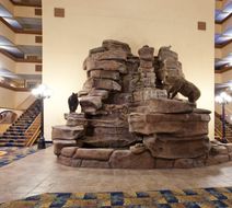 Holiday Inn Convention Center Lobby