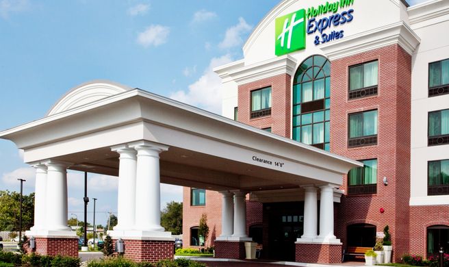 Holiday Inn Express Wilmington-Newark Exterior