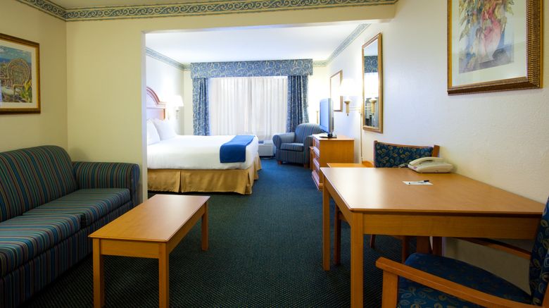 <b>Holiday Inn Express Blount Island Suite</b>. Images powered by <a href="https://www.leonardoworldwide.com/" title="Leonardo Worldwide" target="_blank">Leonardo</a>.
