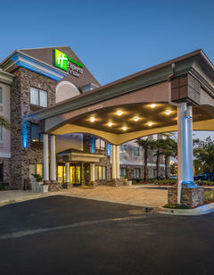 Holiday Inn Express Blount Island