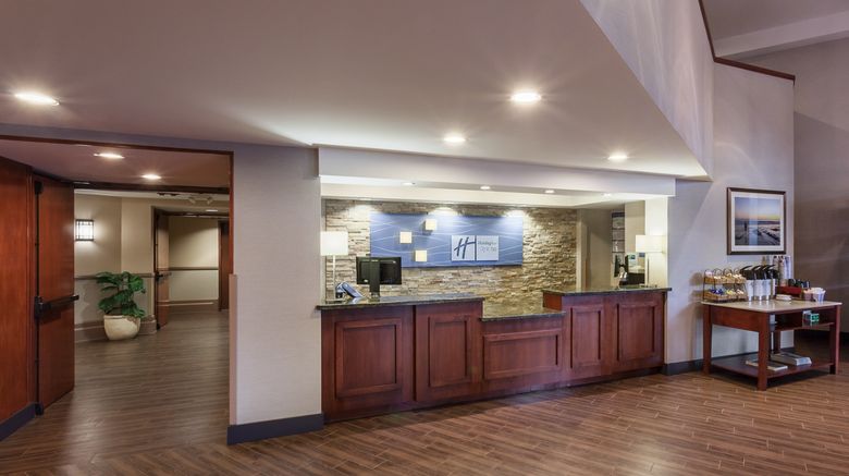 <b>Holiday Inn Express & Suites Lobby</b>. Images powered by <a href="https://www.leonardoworldwide.com/" title="Leonardo Worldwide" target="_blank">Leonardo</a>.