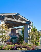 Holiday Inn Express & Suites