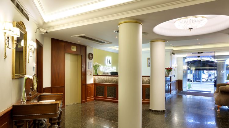 Eurostars Montgomery Lobby