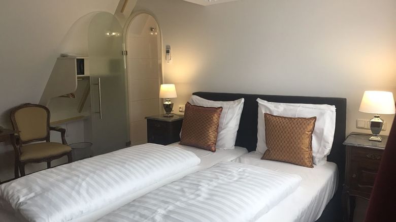 <b>Hotel De Gulden Waagen Room</b>. Images powered by <a href="https://www.leonardoworldwide.com/" title="Leonardo Worldwide" target="_blank">Leonardo</a>.