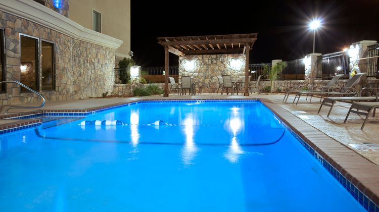 Holiday Inn Express Hotel & Suites Pool