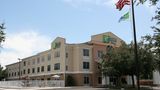Holiday Inn Express Hotel & Suites Exterior