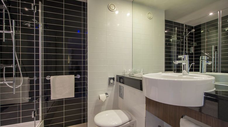 <b>Holiday Inn Express Sheffield City Ctr Room</b>. Images powered by <a href="https://www.leonardoworldwide.com/" title="Leonardo Worldwide" target="_blank">Leonardo</a>.