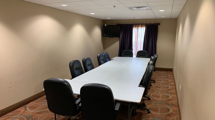 Holiday Inn Express & Suites Havelock Meeting