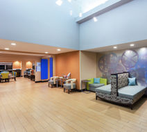 Holiday Inn Express Lobby