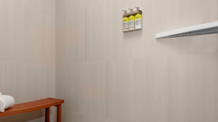 Holiday Inn Express Room