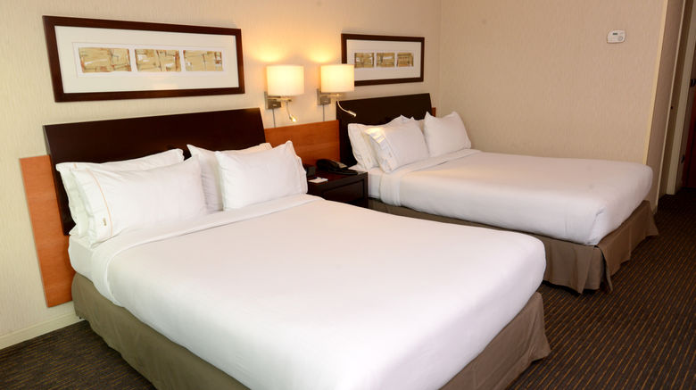 <b>Holiday Inn Express Las Condes Room</b>. Images powered by <a href="https://www.leonardoworldwide.com/" title="Leonardo Worldwide" target="_blank">Leonardo</a>.