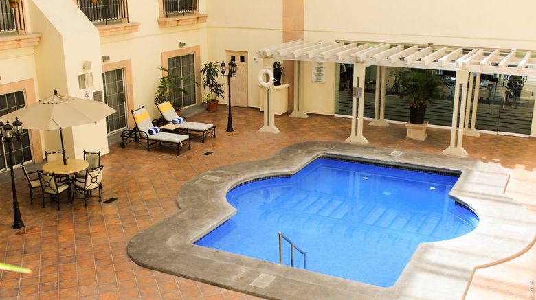 <b>Holiday Inn Leon - Mexico Pool</b>. Images powered by <a href="https://www.leonardoworldwide.com/" title="Leonardo Worldwide" target="_blank">Leonardo</a>.
