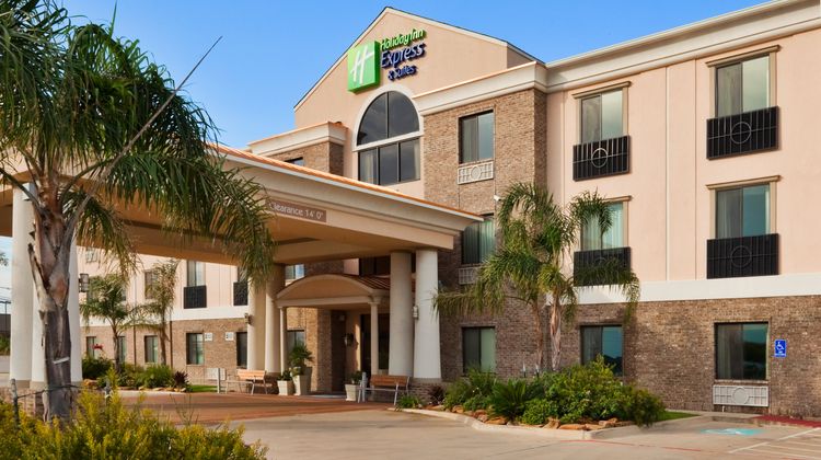 Holiday Inn Express Exterior