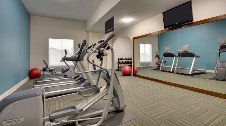 Holiday Inn Express Hotel & Suites Health Club