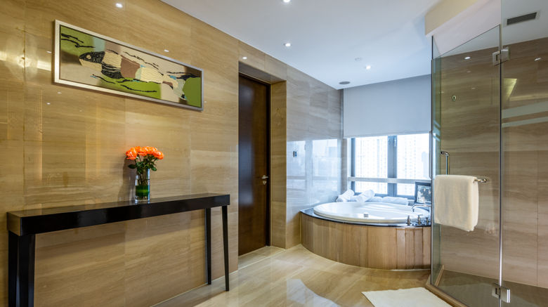 <b>Crowne Plaza Shanghai Room</b>. Images powered by <a href="https://www.leonardoworldwide.com/" title="Leonardo Worldwide" target="_blank">Leonardo</a>.