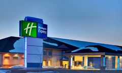 Holiday Inn Express Dryden