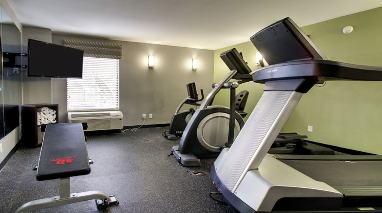 Holiday Inn Express Hotel & Stes Dwntwn Health Club