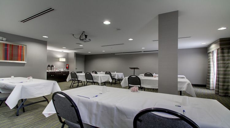 Holiday Inn Express Hotel & Stes Dwntwn Meeting