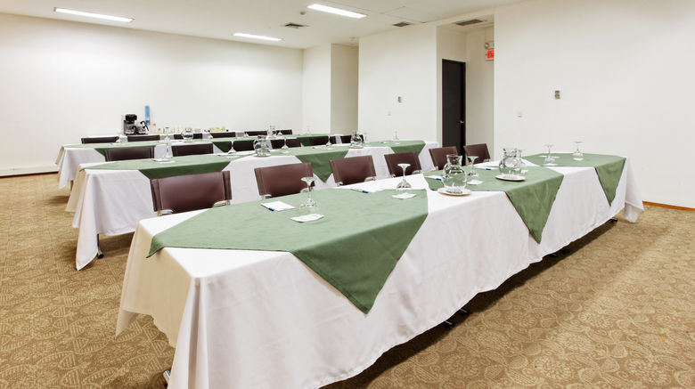 <b>Holiday Inn Express & Suites Medellin Meeting</b>. Images powered by <a href="https://www.leonardoworldwide.com/" title="Leonardo Worldwide" target="_blank">Leonardo</a>.