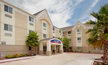 Candlewood Suites