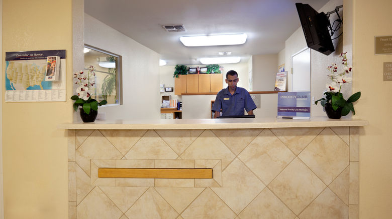 <b>Candlewood Suites Lobby</b>. Images powered by <a href="https://www.leonardoworldwide.com/" title="Leonardo Worldwide" target="_blank">Leonardo</a>.