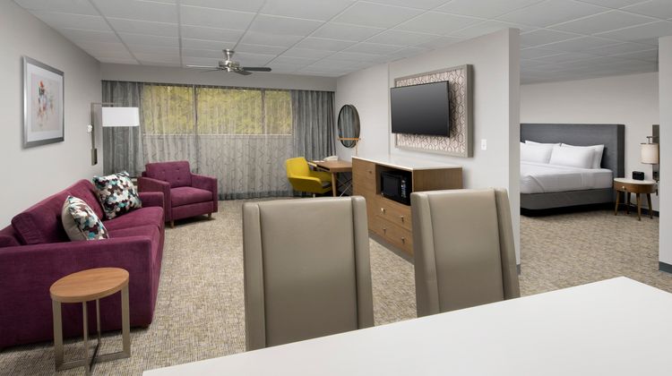 Crowne Plaza San Antonio Airport Room