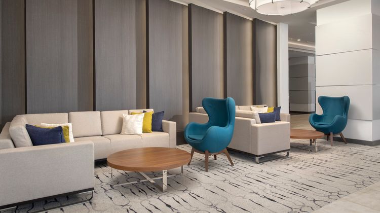 Crowne Plaza San Antonio Airport Lobby