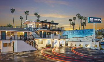 The Shoal at La Jolla Beach