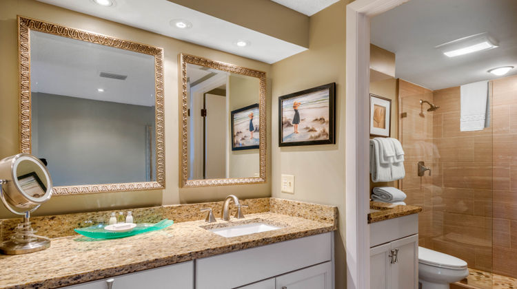 The Villas of Amelia Island Room