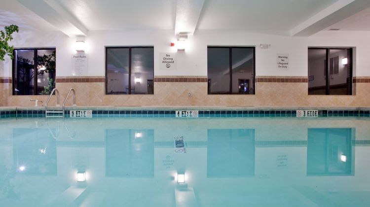 Holiday Inn Express & Suites  Exmore, VA Pool