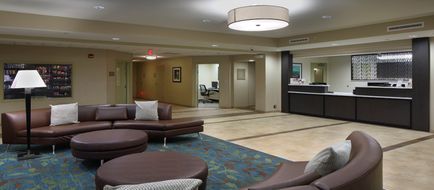 Candlewood Suites Newark South Lobby