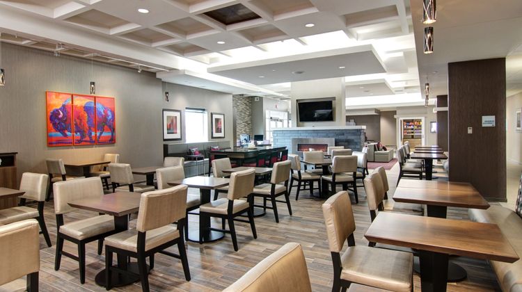 Holiday Inn Express Fargo SW I-94 45th S Lobby