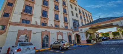 Holiday Inn Leon - Mexico Exterior