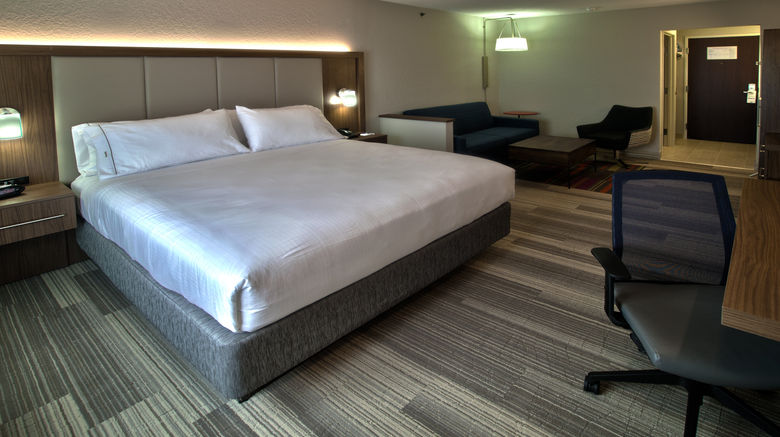 <b>Holiday Inn Express/Suites Evansville N Room</b>. Images powered by <a href="https://www.leonardoworldwide.com/" title="Leonardo Worldwide" target="_blank">Leonardo</a>.