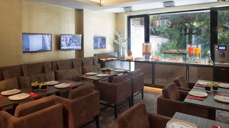 <b>Hotel Neufchatel Restaurant</b>. Images powered by <a href="https://www.leonardoworldwide.com/" title="Leonardo Worldwide" target="_blank">Leonardo</a>.