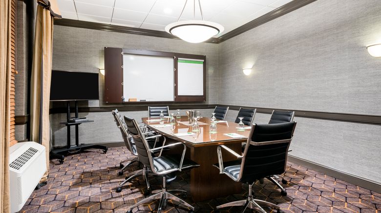 <b>Holiday Inn Johnstown-Gloversville Meeting</b>. Images powered by <a href="https://www.leonardoworldwide.com/" title="Leonardo Worldwide" target="_blank">Leonardo</a>.