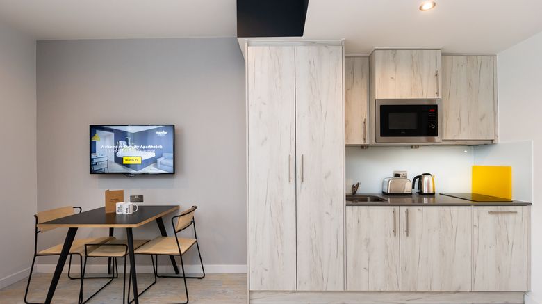 <b>Staycity Paris Marne La Vallee Room</b>. Images powered by <a href="https://www.leonardoworldwide.com/" title="Leonardo Worldwide" target="_blank">Leonardo</a>.