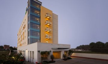 Holiday Inn Express Nashik Indira Nagar