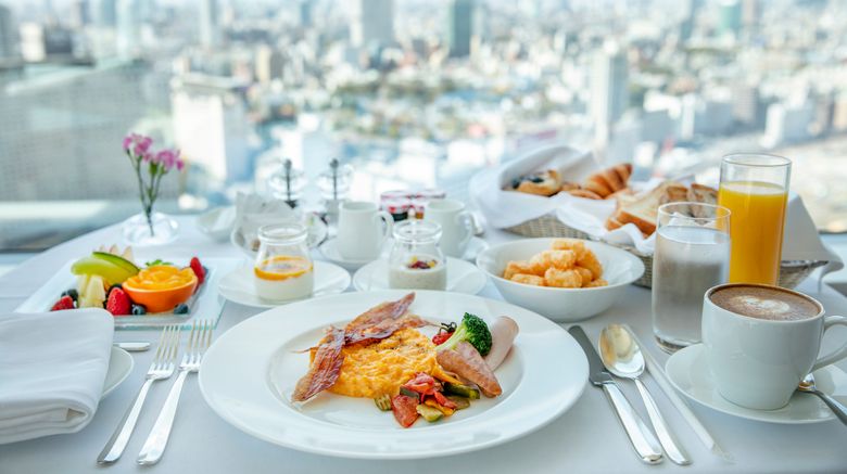 <b>The Strings by InterContinental Tokyo Room</b>. Images powered by <a href="https://www.leonardoworldwide.com/" title="Leonardo Worldwide" target="_blank">Leonardo</a>.